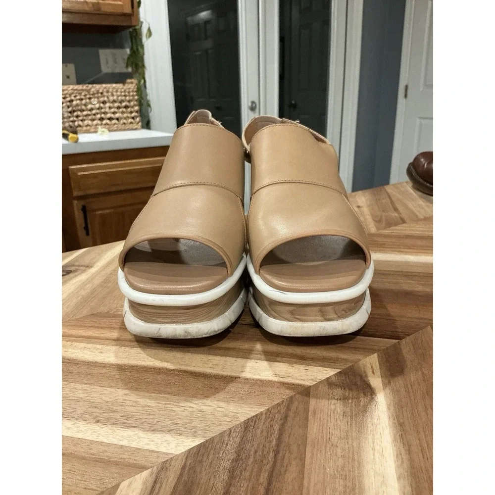 Sorel Joanie III Slingback‎ Sandal Honest Beige/White Womens Size 10.5